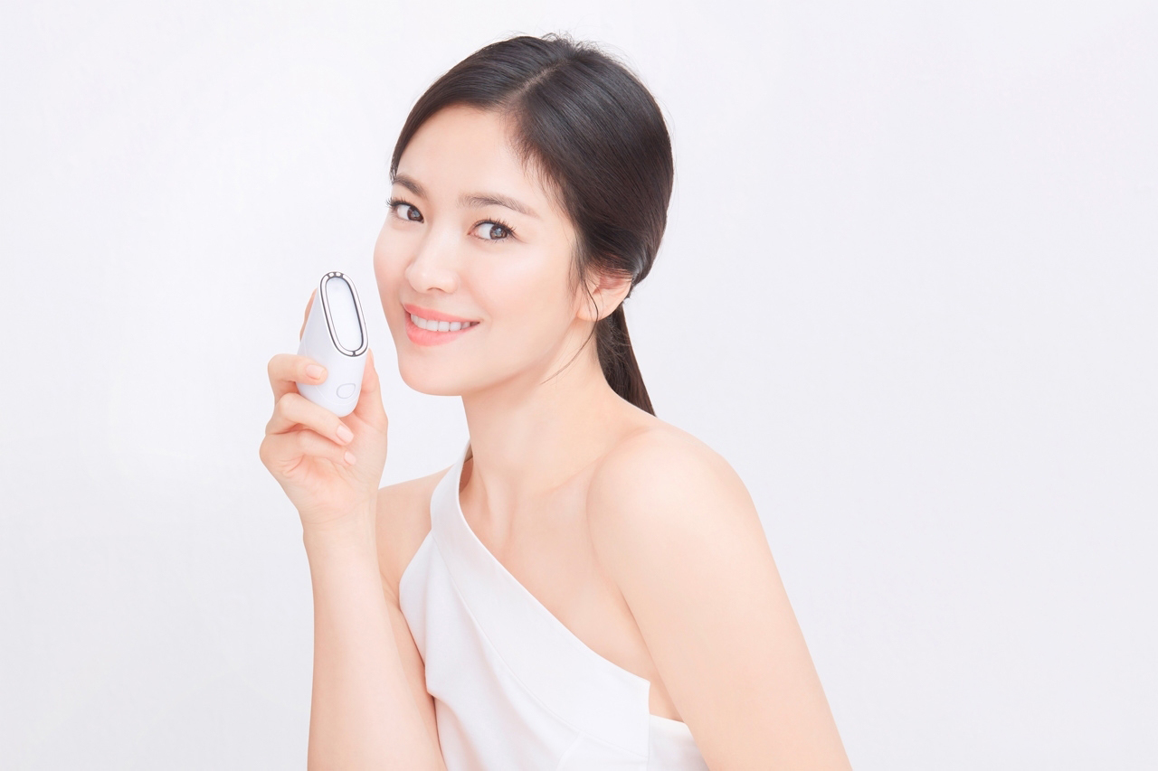 AmorePacific Releases 'Skin Light Therapy II,' Tailored to
